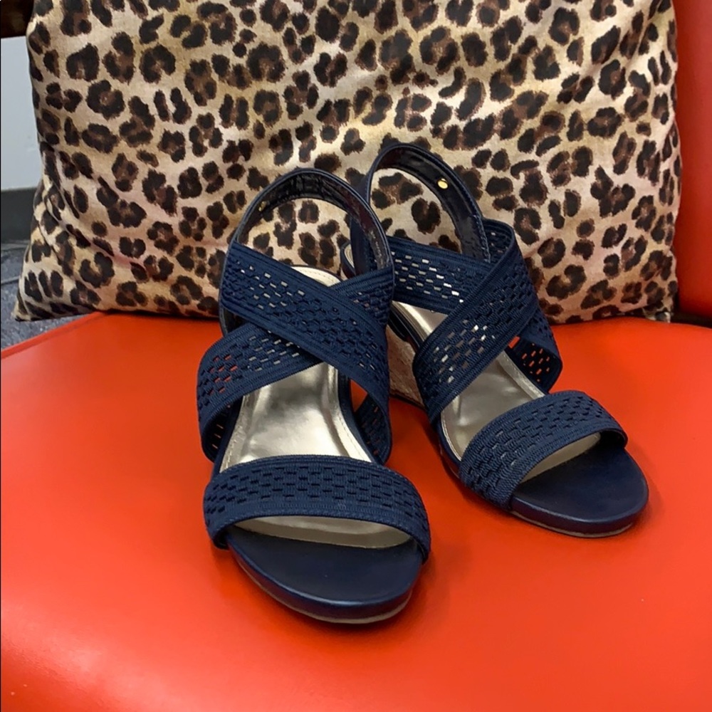 London Fog Navy size 8M
